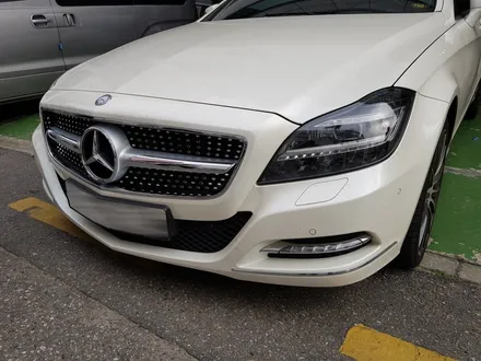 W218 전기형 벤츠 CLS 다이아몬드 그릴 장착!! / 서울 송파