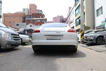 포르쉐 파나메라 쿼드 머플러 팁으로 완벽한 뒤태를 / 서울 송파
