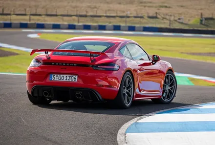 718 GT4 휠 단조로 19인치, 20인치가 출시되었습니다. / 서울 송파