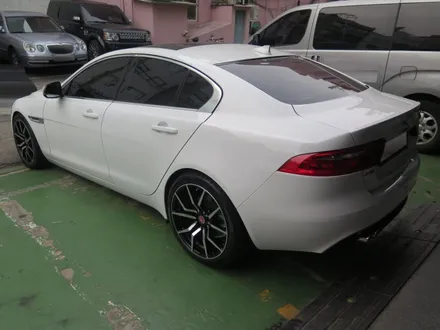 재규어 F-type SVR 마엘스트롬 디자인 19인치 휠 장착 / 서울 송파