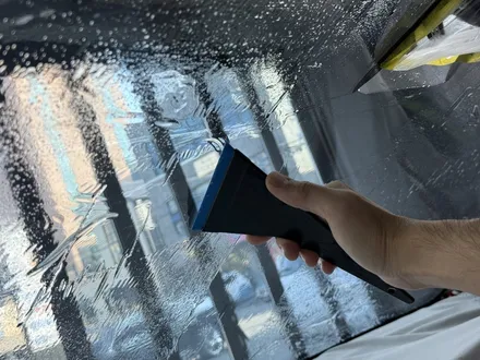 울산 테슬라 틴팅, 모델Y 엄청 깊은 곳까지 채워 넣음 / 울산 남구