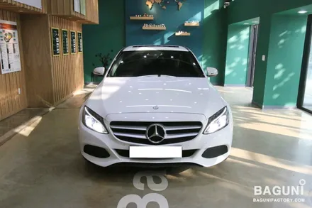 벤츠 C200d 뒷자리 디지털 열선시트로 올 겨울을 따뜻하게!!