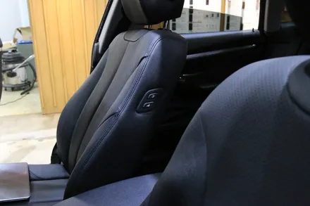 BMW 3GT 워크인과 고질병 가죽 갈라짐 수리와 동시에 통풍시트 시공 그리고 스피커 업그레이드까지 한번에!