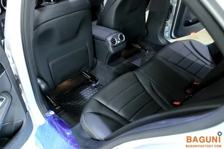 벤츠 W205 C200 AMG LINE 뒷자리 디지털 열선시트