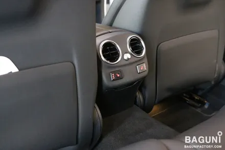 벤츠 C220D 뒷자리 디지털 오토리셋 열선시트