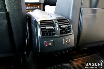 겨울 필수 시공 벤츠 W212 E200차량 뒷자리 디지털 열선시트