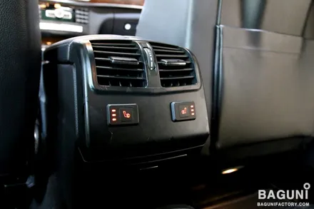 겨울 필수 시공 벤츠 W212 E200차량 뒷자리 디지털 열선시트
