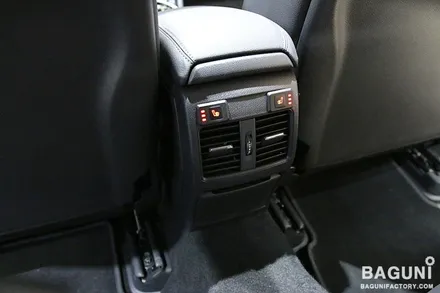 벤츠 GLA200 뒷자리 디지털 열선시트 시공