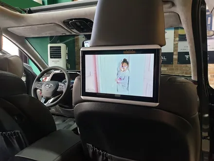 팰리세이드 출고차량에 안드로이드 리어모니터 장착해보기