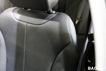 BMW F30 320d 고질적인 시트갈라짐 운전석 조수석 수리하며 통풍시트 시공까지 원스톱 시공