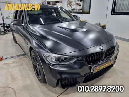 BMW 3시리즈 보험 사고수리 사틴블랙으로 시공한 부분랩핑 / 서울 강서구