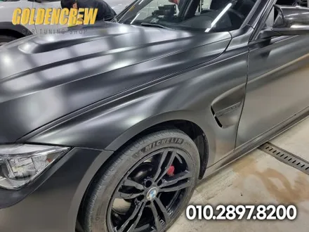 BMW 3시리즈 보험 사고수리 사틴블랙으로 시공한 부분랩핑 / 서울 강서구