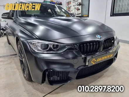 BMW 3시리즈 보험 사고수리 사틴블랙으로 시공한 부분랩핑 / 서울 강서구