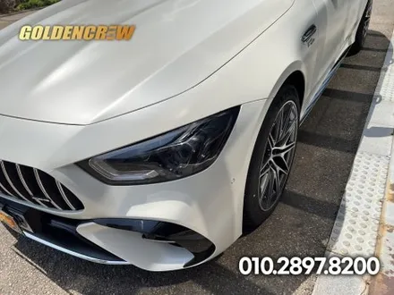 벤츠 gt43amg 인기필름 사틴화이트펄로 신차출고시 전체랩핑 / 서울 강서구 공항동