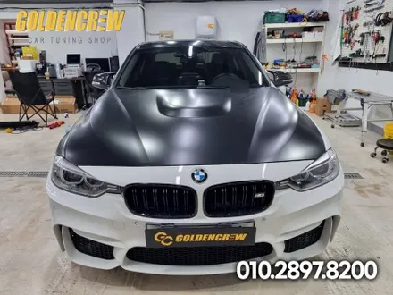 BMW 3시리즈 보험 사고수리 사틴블랙으로 시공한 부분랩핑 / 서울 강서구
