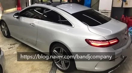 벤츠 220d 쿠페 느낌있고 순수한 사틴화이트 전체랩핑_강서구래핑_발산랩핑 / 서울 강서구