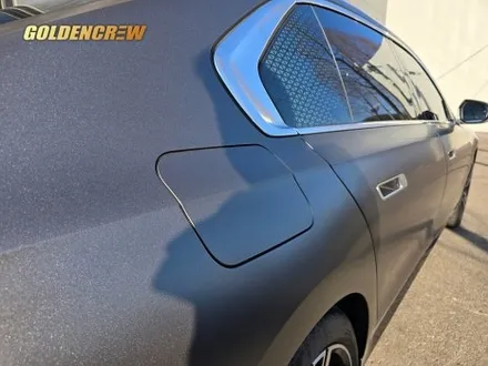 강서 광명 bmw i7 전체랩핑 사틴 다크 그레이 시공기｜고급감 끝판왕 / 서울 강서구 공항동