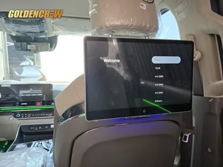 카니발 패밀리카 프리미엄 튜닝｜대리석 바닥·시트 백 테이블·리어 시트 모니터· ag 전동 사이드스텝 시공 후기 / 서울 강서구 공항동