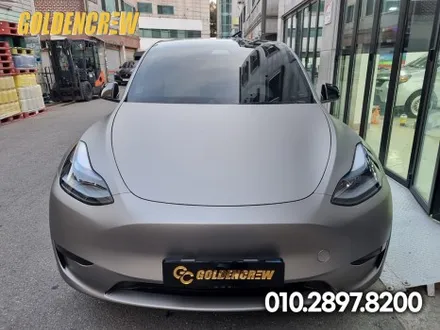 자동차랩핑 전문점에서 시공한 테슬라 모델Y 전체랩핑 / 서울 강서구