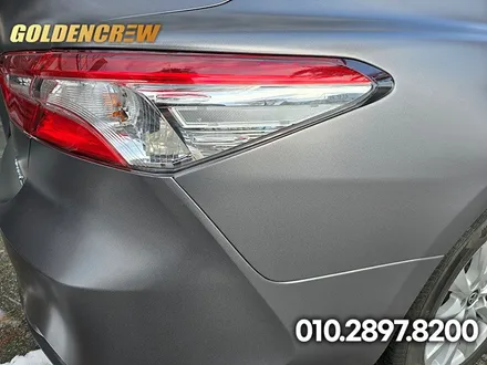 도요타 캠리 인기있는 사틴다크그레이 전체랩핑 시공비용 안내 / 서울 강서구 공항동