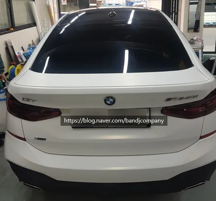 BMW GT 640i 사틴프로즌바닐라 전체랩핑_여의도랩핑_마포랩핑 / 서울 강서구