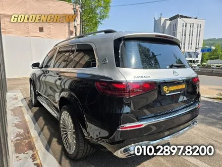 gls 투톤랩핑 벤츠 suv 외관 변신! 블랙&실버 조합 인기 시공 / 서울 강서구 공항동