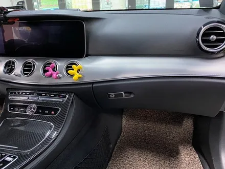 벤츠 E클래스 실내랩핑!_벤츠랩핑_BMW랩핑_아우디랩핑_포르쉐랩핑_강서랩핑_전체랩핑_PPF / 서울 강서구