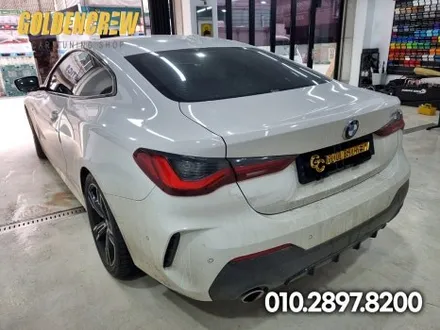 강서구 랩핑 전문샵에서 유광블랙 루프스킨 시공한  BMW 4시리즈 / 서울 강서구