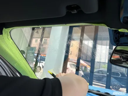 시흥썬팅 BMW 330i, 전면유리 시공부터 썬루프까지 퀀텀 / 광명시 일직동