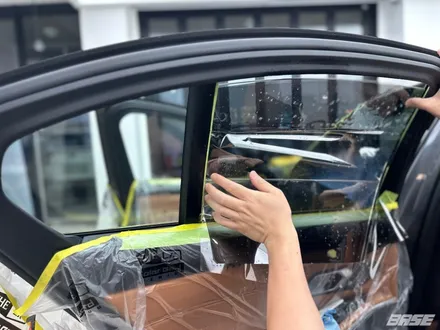 시흥썬팅 BMW 330i, 전면유리 시공부터 썬루프까지 퀀텀 / 광명시 일직동