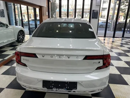 볼보s90 후퍼옵틱 프나세 썬팅 시공사진입니다.
