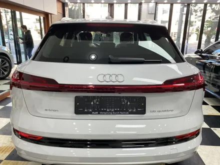 전기차 아우디 이트론 글라스틴트 선셋 썬팅