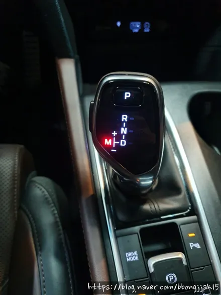 포항 경주 싼타페TM 에쿠스기어봉 및 부분PPF 그리고 블랙박스 시공을 한곳에서 하다 / 포항, 경주