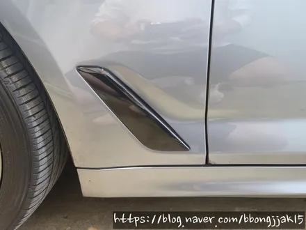 포항 경주 BMW 5시리즈 G30 크롬몰딩 및 그릴 부분랩핑으로 스포티함을 더하다 / 포항, 경주