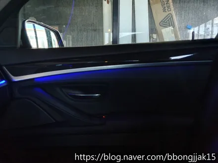 포항 BMW 5시리즈 엠비언트 라이트로 실내 분위기를 업그레이드 하다 / 포항, 경주