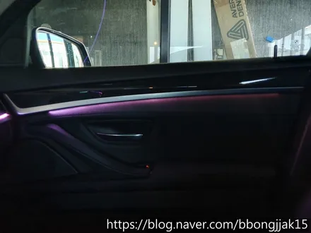 포항 BMW 5시리즈 엠비언트 라이트로 실내 분위기를 업그레이드 하다 / 포항, 경주