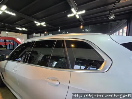 포항 경주 BMW X5 그릴교체 및 윈도우몰딩 블랙유광 부분랩핑 머플러팁교체 사이드미러 랩핑으로 외관의 스포티함을 올리다 / 포항, 경주