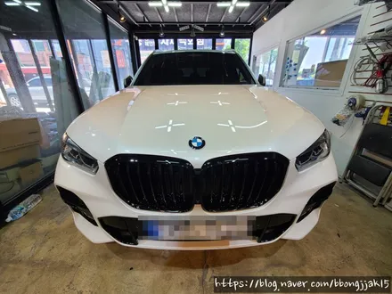포항 경주 BMW X5 그릴교체 및 윈도우몰딩 블랙유광 부분랩핑 머플러팁교체 사이드미러 랩핑으로 외관의 스포티함을 올리다 / 포항, 경주