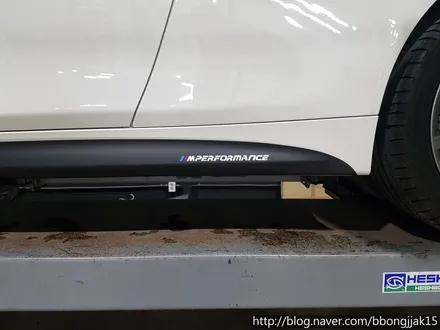 BMW 4시리즈 루프스킨 작업 및 사이드 데칼 스티커 시공사례후기 포항 경주 울산 울진 영덕 신차검수 썬팅 부분랩핑 전체랩핑 / 포항, 경주