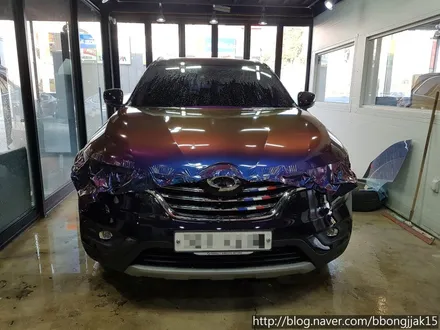 QM6 본넷 부분랩핑 에이버리 슈프림 카멜레온 시공사례후기 포항 경주 울산 울진 영덕 신차검수 썬팅 전체랩핑 루프스킨 언더코팅 썬팅 / 포항, 경주