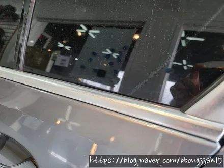 포항 경주 BMW 5시리즈 G30 크롬몰딩 및 그릴 부분랩핑으로 스포티함을 더하다 / 포항, 경주