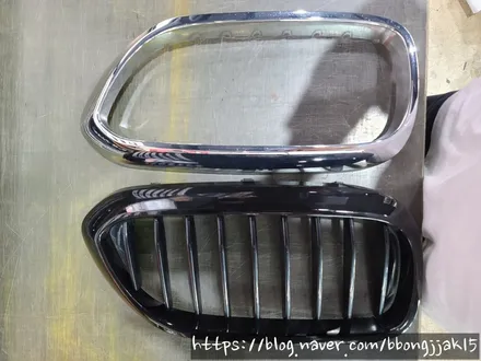포항 경주 BMW 5시리즈 G30 크롬몰딩 및 그릴 부분랩핑으로 스포티함을 더하다 / 포항, 경주