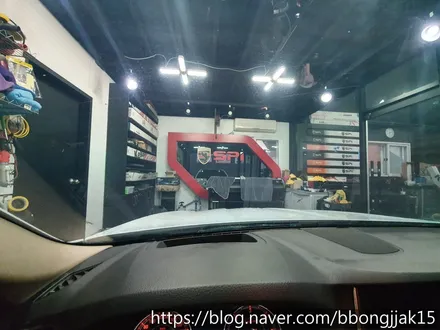포항 경주 BMW F10 5시리즈 전면 카멜레온 썬팅으로 개성을 표현하다 / 포항, 경주