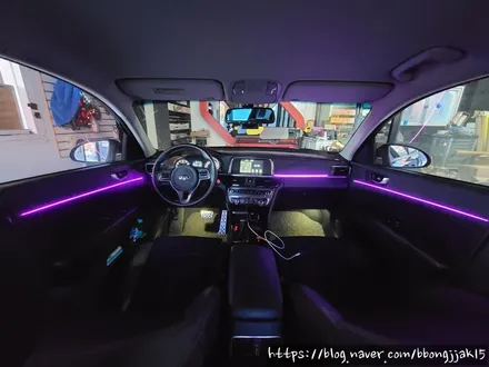 포항 경주 기아 K5 DMX 엠비언트 라이트 이식으로 실내 분위기 업그레이드 하다 / 포항, 경주