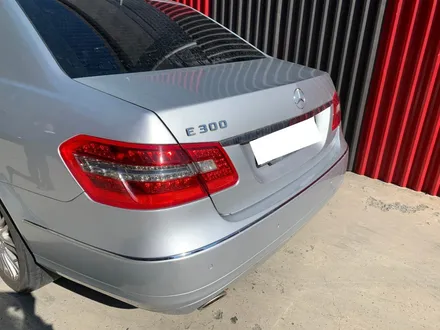 벤츠 순정 내비게이션 터치 고장 - 벤츠 E300 네비 터치 패널 교체 작업  by. 대전 수입차 내비게이션&블랙박스 수리 전문 업체 미스터불독 / 대전 서구, 세종, 청주
