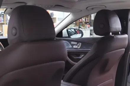 벤츠 CLS 300D - 안드로이드 리어모니터 / 후석모니터 시공 / 대전 서구, 세종, 청주