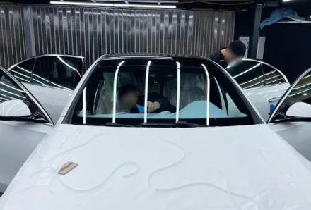 인천 브이쿨 썬팅, 벤츠E300 신차패키지 브이쿨 시공ㅣ비디브로스 / 인천 중구
