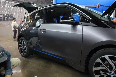 인천랩핑 BMW i3 전체랩핑과 본넷PPF시공으로 포인트 살아있네 / 인천, 부평, 부천