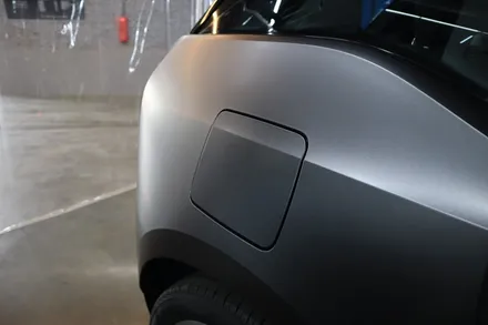 인천랩핑 BMW i3 전체랩핑과 본넷PPF시공으로 포인트 살아있네 / 인천, 부평, 부천