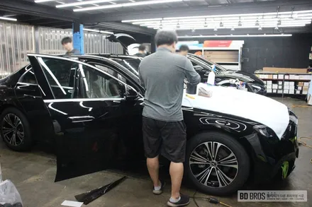 인천 루마버텍스 벤츠 E200 비반사필름 볼드하게 시공 / 인천 중구